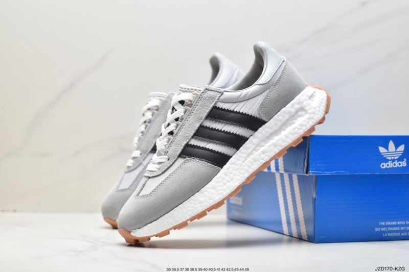 Adidas Sneakers